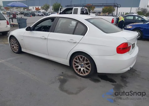 2008 BMW 335Xi из США, поврежденный, VIN WBAVD53508A283887
